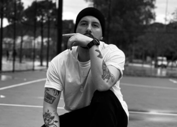 “E takova në prapaskenë” Modelja nga Italia habit me deklaratën për Donald Veshajn: “Më pëlqen dhe do doja të…”