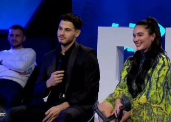 Postimi i parë i Urimit dhe Alisës pas daljes vjen me një ‘thumb’ për Olti Currin