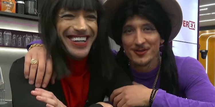 Befasojnë Stresi dhe Getinjo të veshur si femra, ja si duken