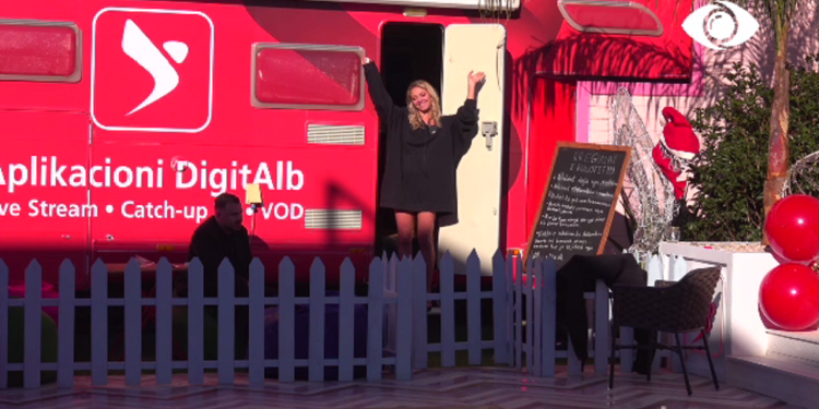 “Edhe dielli duket më bukur kur bie te ti” Luizi nis ngacmimet e para në shtëpi