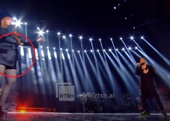 Jo vetëm një, ja sa bebe mban Fifi në bark