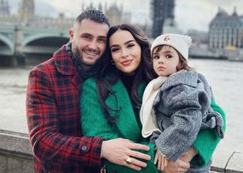 Bes Kallaku e “konfirmon” ndarjen me Xhensilën, fshin të gjitha fotografitë