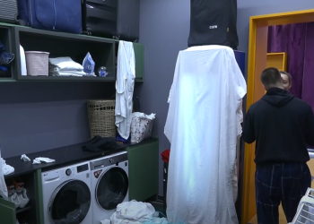 Vjen puthja e shumë pritur mes Gresës dhe Andit