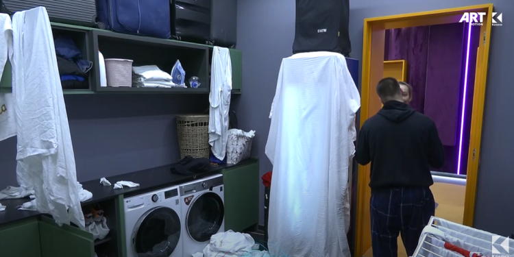 Vjen puthja e shumë pritur mes Gresës dhe Andit