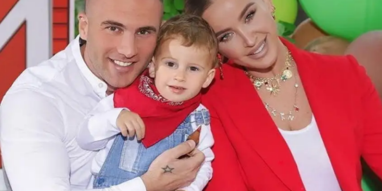 Tuna sulmon rëndë ish partnerin e saj: “Një baba që nuk ka paguar kurrë detyrimet…fëmija në spital, ndërsa babai…”