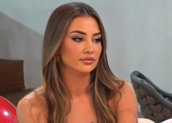 Atëherë kur nuk e prisnim, Kiara Tito shkëmben puthjen e parë në buzë në BBV