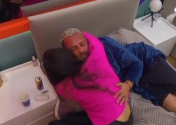 VIDEO: Pas një dite të tensionuar me Oltën, Kiara puth Luizin! Ai “shkrihet” i tëri