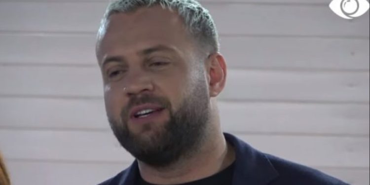 Flet nëna e Luiz Ejllit, ka një mesazh për banorët