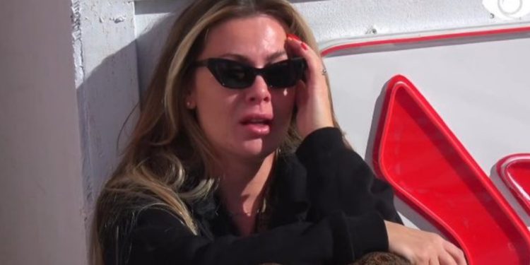 ‘Nuk mbaj dot më’, Olta Gixhari shpërthen në lot: Nuk e di a do vazhdoj më