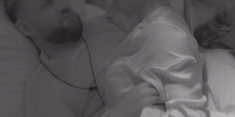 Për çfarë po dyshon Kiara? Moderatorja vë në siklet Luizin: A ke gjëra jashtë që s’mi ke thënë? Ja si i përgjigjet këngëtari