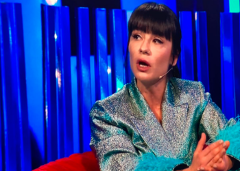 Zhaklina-Kiarës: Luizi të do jashtë shtëpisë