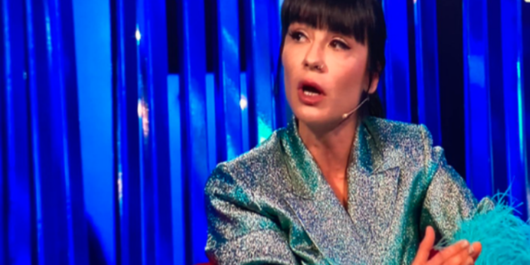 Zhaklina-Kiarës: Luizi të do jashtë shtëpisë