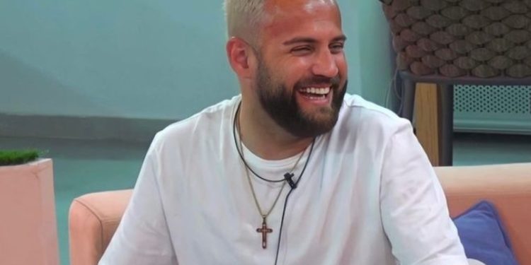 “E paskam kamerën mbrapa”! Luizi, inteligjent i lindur! Si e kuptoi që po i bënin kamerë të fshehtë