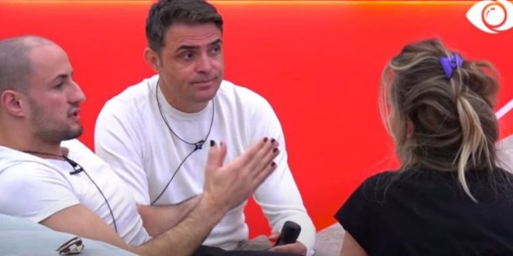 Olta ia “fut” Kristit: Do të dërgoj ty në nominim nesër me zarfin e kuq dhe jo Luizin