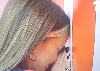 Ikën Amos, Olta vë kujën, qan e ulëret me të madhe! Akuzon produksionin