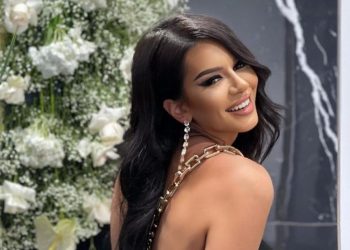 Si e shantazhoi Efin miku i Stresit për videon me “pullë të kuqe” dhe a ia prishi kjo lidhjen me ekonomistin?