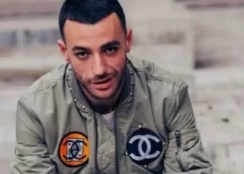 Publikohet video “intime” e Stresit me vajzën e famshme të TikTok-ut