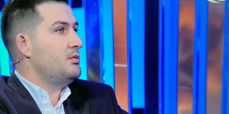 Befason Arbër Hajdari, jep 3 emrat e konkurrentëve që mund të jenë në finalen