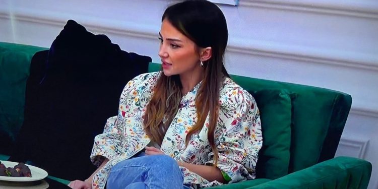 Pak orë pas eliminimit, Kiara bën veprimin që të gjithë e prisnin brenda shtëpisë