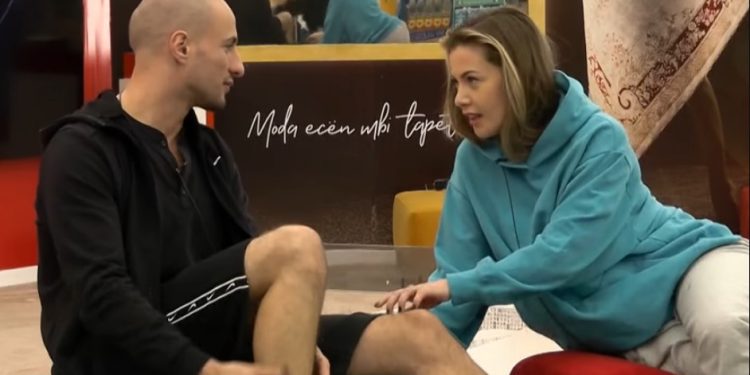 Kristi nxjerr keq produksionin, publikohet videoja ku ai tregon se dalja e Kiarës ishte e planifikuar