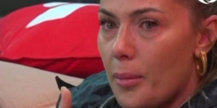 E trishtë! “Kam humbur babain në det”/ Rrëfimi emocional i banorit të njohur të ‘Big Brother Vip’ për Oltën, i tregon momentin më të vështirë të jetës