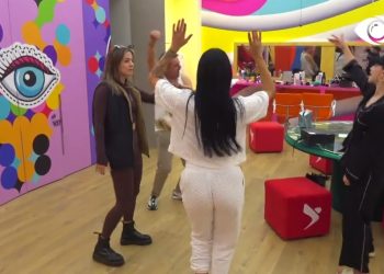 Banorja e BBV merr vendimin e papritur, bën gati valixhet për t’u larguar nga shtëpia