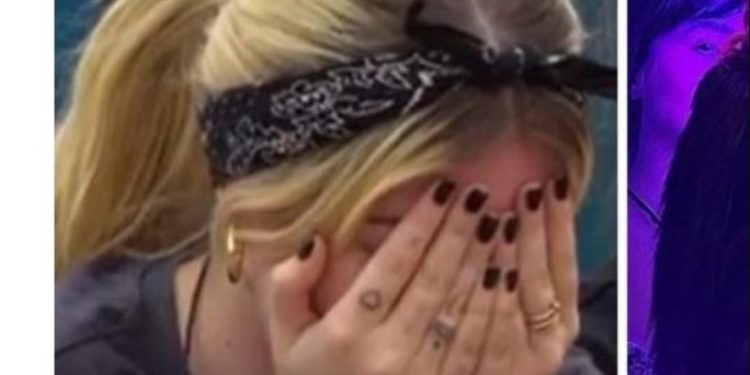 Kejsi shpërthen në lot pas këtij mesazhi që mori