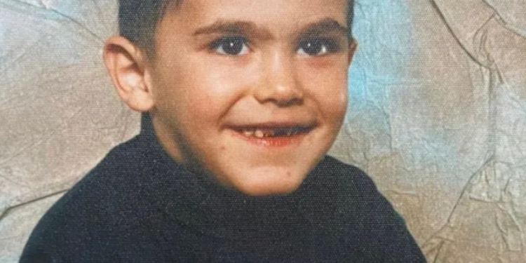 “Rivali” i Luizit! E njihni kush është vogëlushi në foto?