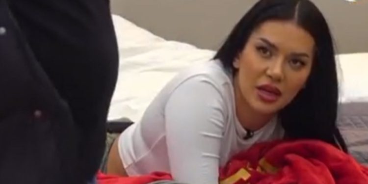 Efi ‘çorton’ Luizin, ja çfarë i thotë