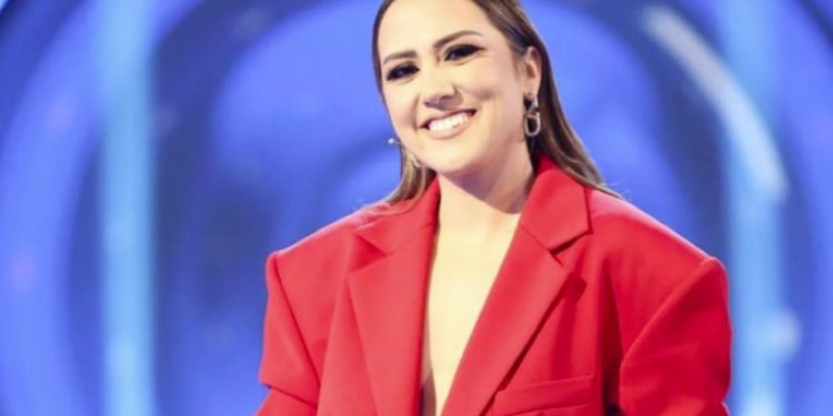 Rroga që do ta ëndërronte gjithkush, nuk do ta besoni sa paguhet Arbana për një muaj