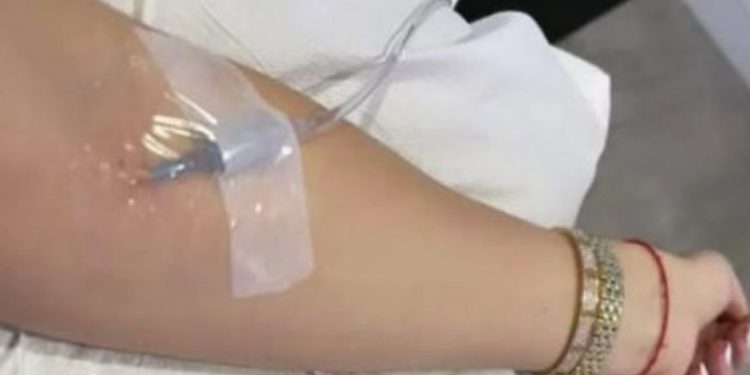 Modelja e njohur shqiptare në gjendje aspak të mirë, përfundon në spital