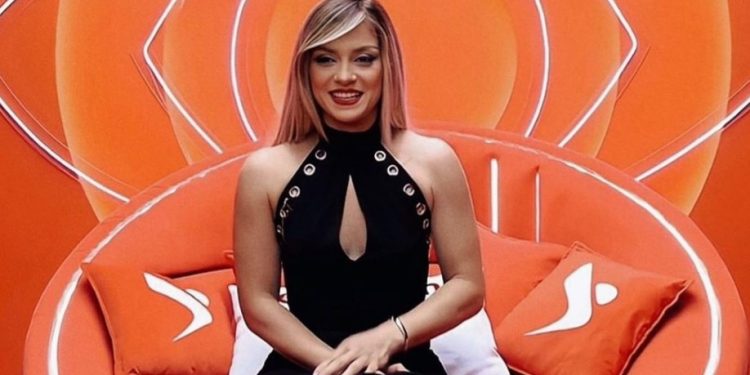 Nita ndërron mendje brenda pak orësh, dje donte ta fitonte Kristi, sot papritur bëhet me këtë banor