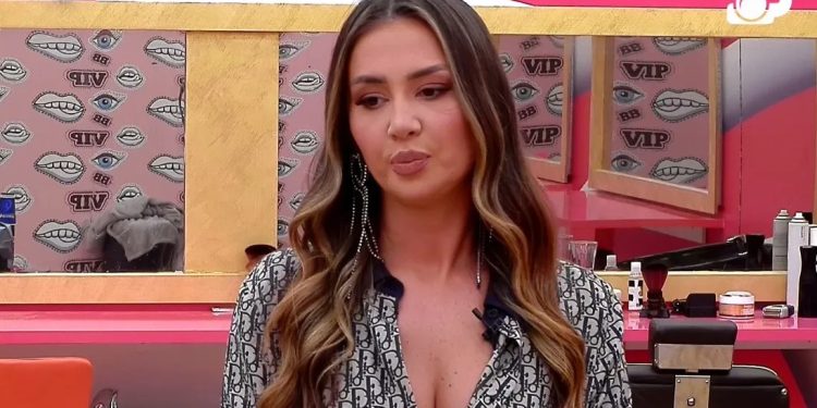 I dalin “gënjeshtrat” Kiarës, gënjeu se nuk ka biseduar me Efin në telefon