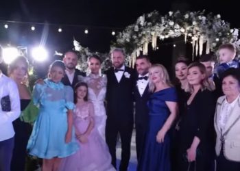 Pse munguan familjarët e Luizit në dasëm? Nuk i erdhi as nëna e as motra