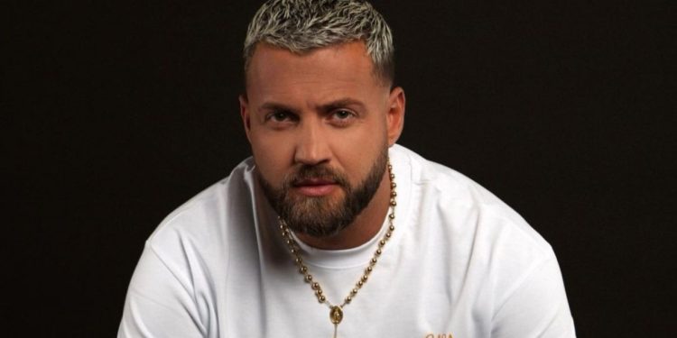 Luiz Ejlli opinionist në Big Brother VIP Albania 3 në vend të Arbër Hajdarit?