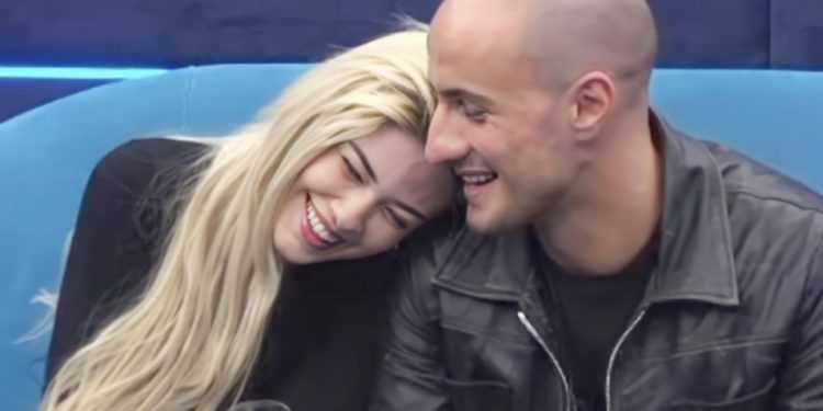 A do të ketë një rikthim mes tij dhe Keisit? Kristi përgjigjet për herë të parë