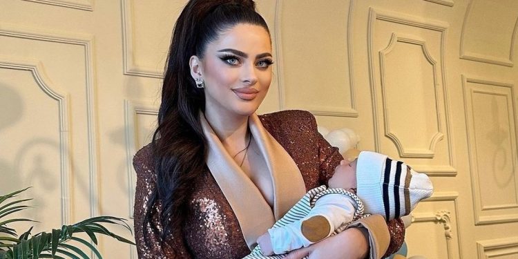 Gëzimja del me të birin, duken kaq të ëmbël