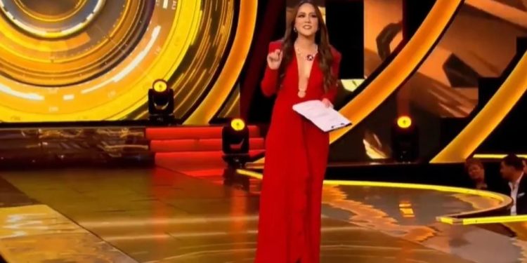 Fustani i Arbana Osmanit sonte në finale që kushton plotë 37 mijë euro