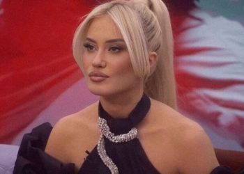 Jori shfaqet krah Kristit, Dea bën veprimin e papritur ndaj tyre