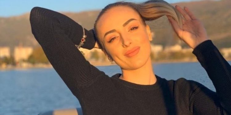 Pak muaj pasi është bërë nënë e një vajze, Aida Doçi ka përfunduar në këtë gjendje