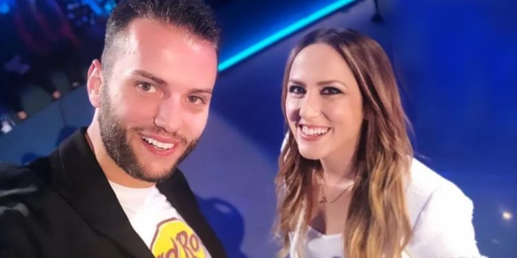 30 këngëtarë në dasmën e Arbanës dhe Eduartit. Ja kush do ia marri i pari?