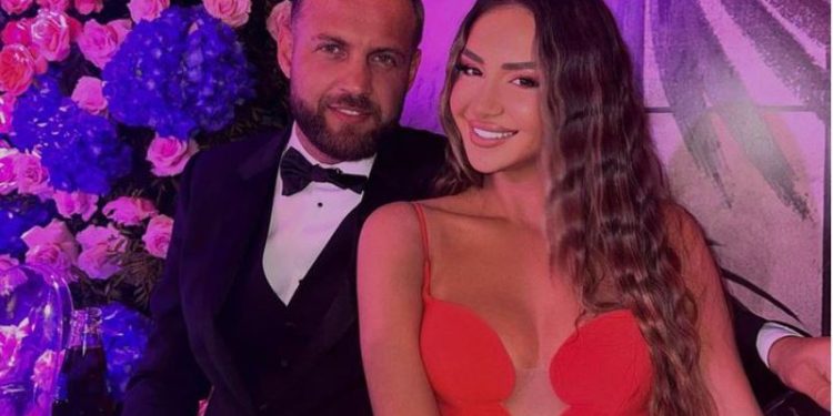 Ndahet çifti më i përfolur i showbizit? Ndjekësit e pyesin për Kiarën, Luizi habit me përgjigjen