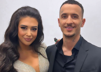 U kapën “matt” së bashku, Vivien sapo dha përgjigjen e saj për shtatzëninë e përfolur