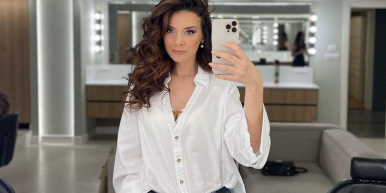 Diola Dosti: Burrat ma kanë frikën, sepse jam e realizuar, unë kam makinën time