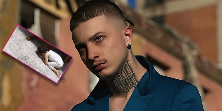 Fero ndan me publikun një foto të vajzës së tij të vogël duke u falur