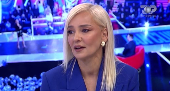 Monika Lubonja me bikine as në tokë e as në det