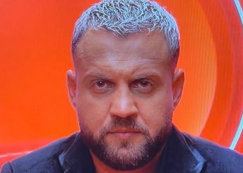 Për kë e ka fjalën Luizi? Dikur i mësoi muzikën e sot i kërkon falje publike