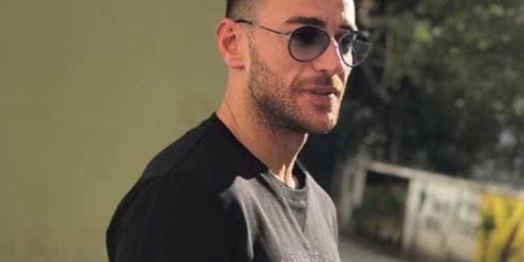 E ka vendosur/ Stresi zbulon arsyen pse do largohet nga muzika