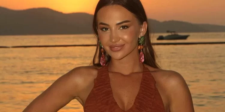 Kiara Tito bën sërish një ndryshim në pamje, kësaj radhe e ndan me fansat e saj të shumtë