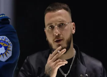 Ekskluzive: Hajnat bëjnë kërdi në shtëpinë e Mozzikut, vjedhin 100 mijë euro para cash dhe stoli në vlerë të 200 mijë €